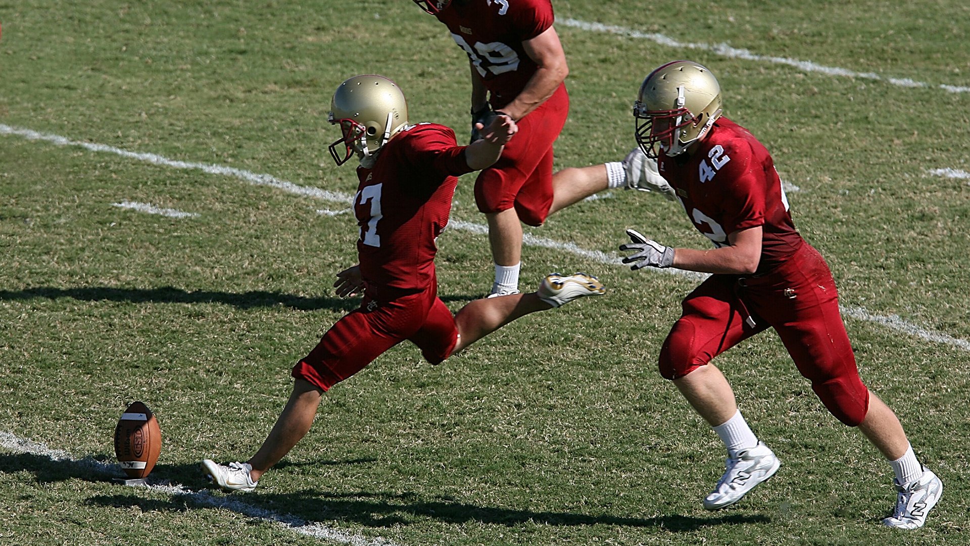 中国足球品牌形象塑造难点，中国足球十大制造品牌